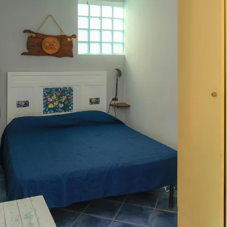 Fuer 6 Personen Ca 60 Qm In Cefalu, Sizilien Nordkueste Von Sizilien - B59151 Apartment Cefalu